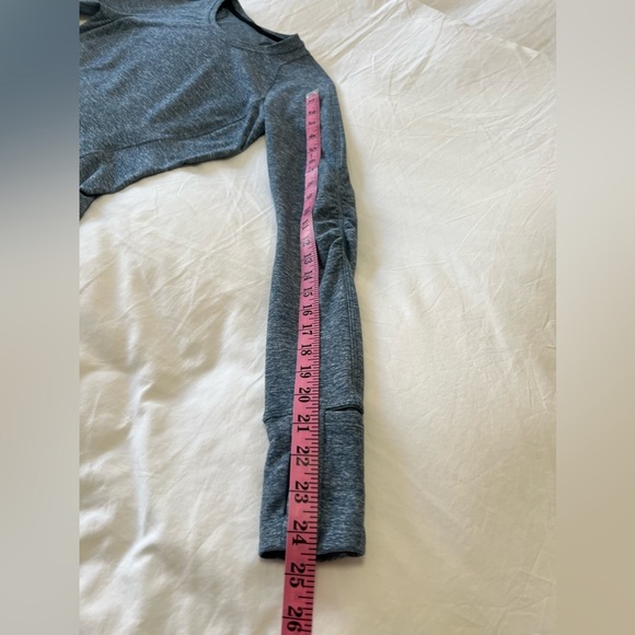 Lululemon | Women’s SZ 6 | Runderful Long Sleeve Top | Heathered Blue Run Pocket - Picture 3 of 9